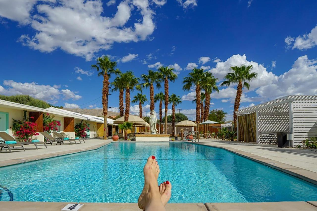 The O Spa + Resort, Adults Only Desert Hot Springs Exteriör bild