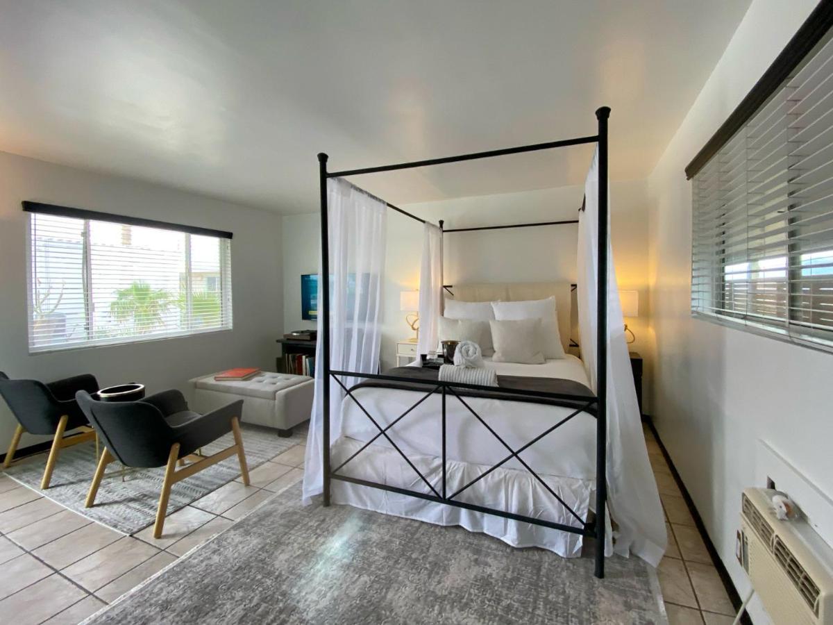 The O Spa + Resort, Adults Only Desert Hot Springs Exteriör bild